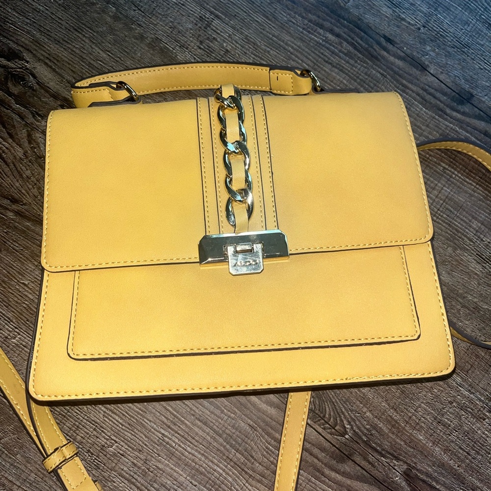 Aldo Yellow Leather Chain Strap Bag